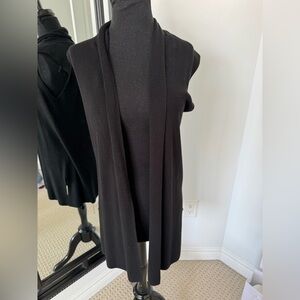 Simons Black Sleeveless Open Vest black vguc size small
